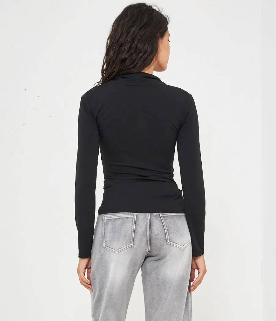 Zuiki Maglia scollo morbido New