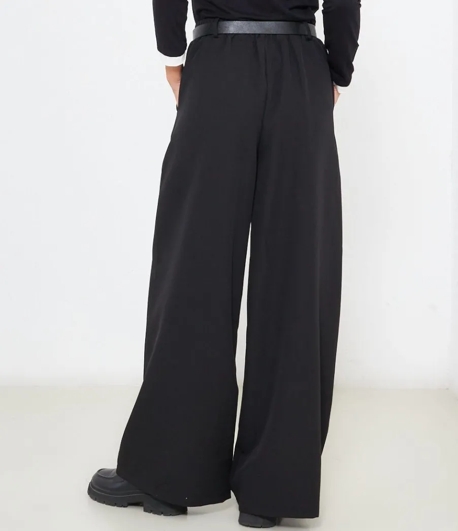 Zuiki Pantaloni con cintura New