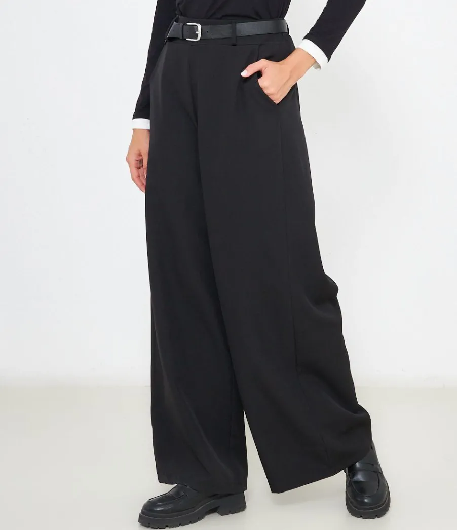 Zuiki Pantaloni con cintura New