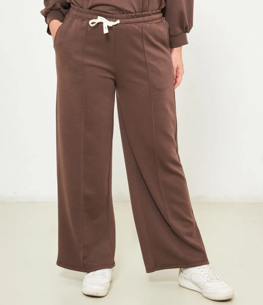 Zuiki Pantaloni sporty Outlet