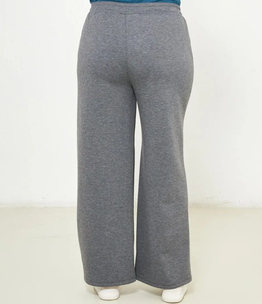 Zuiki Pantaloni sporty Outlet